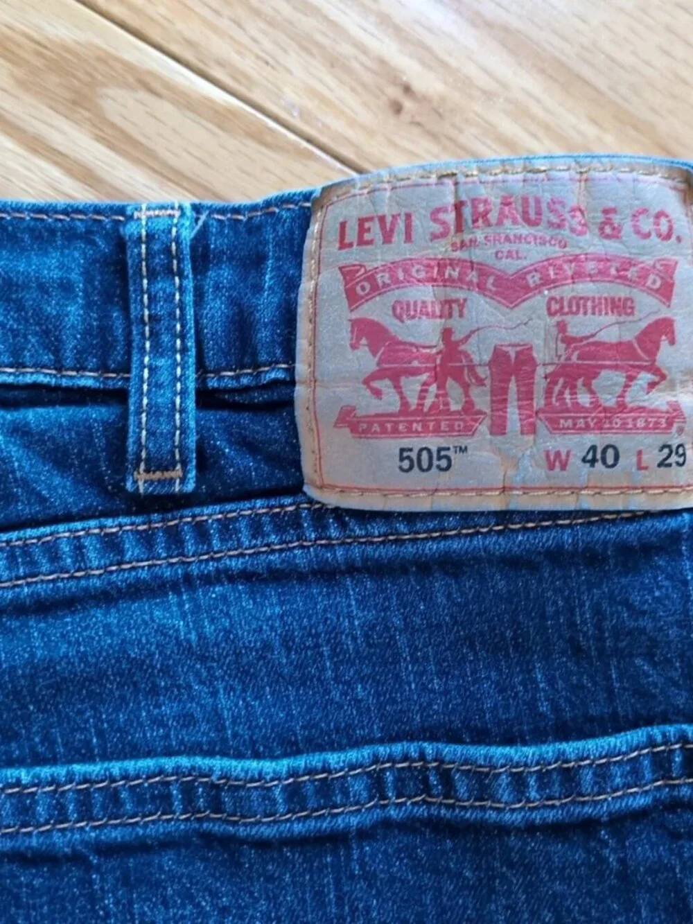 Levi's 505 Mens Regular Fit Denim Blue Jeans 40X29 (Actual Fit 38x28) Dark Wash